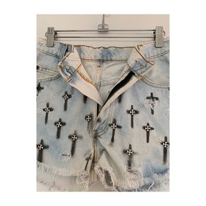 Levi’s Shorts with Black Cross & Studs
